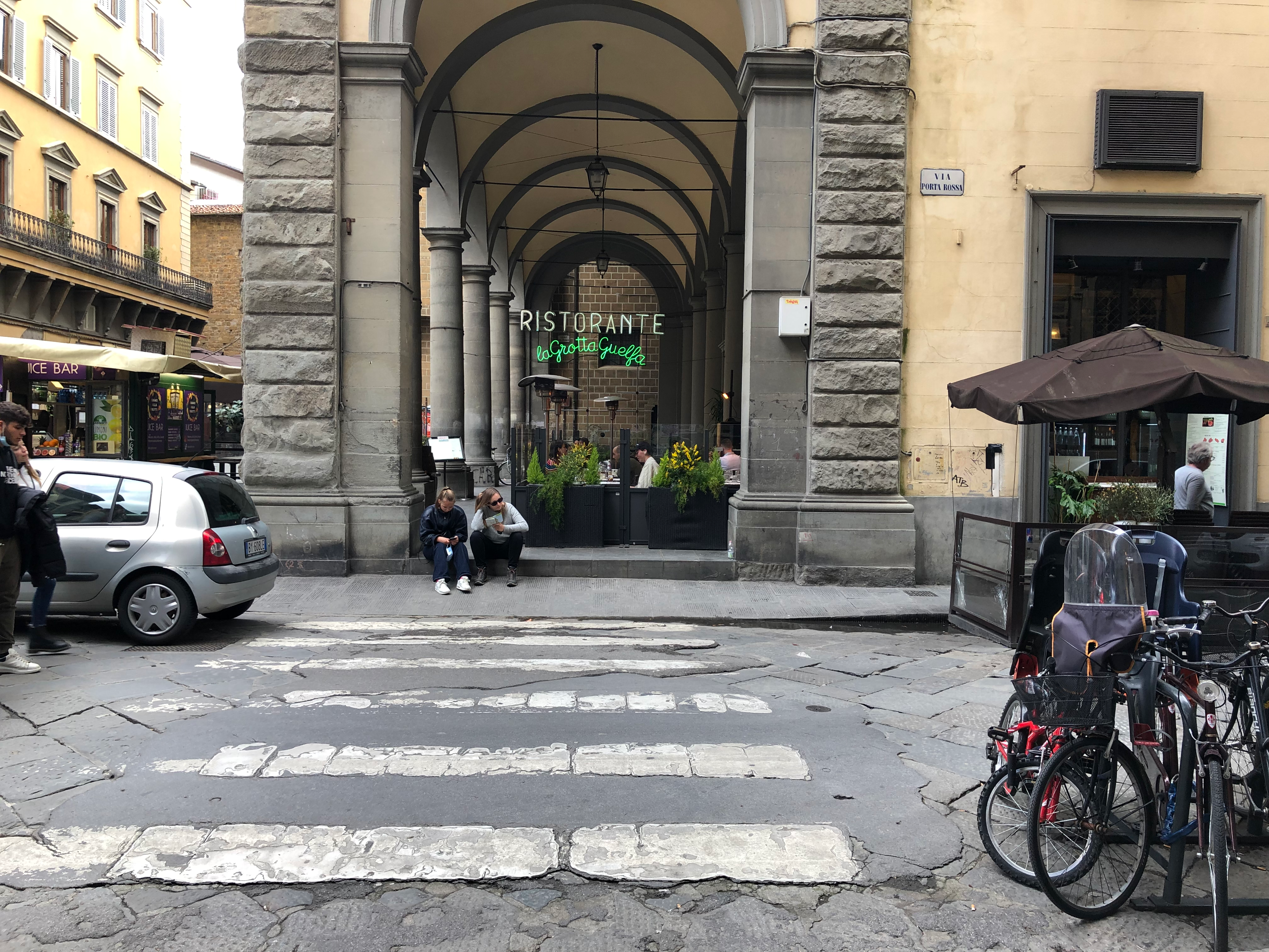 La Grotta Guelfa