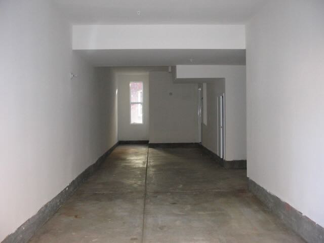 a very very clean garage